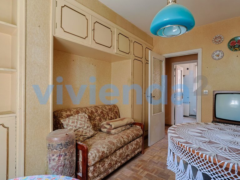 Apartment for Sale in Valverde, Madrid 16