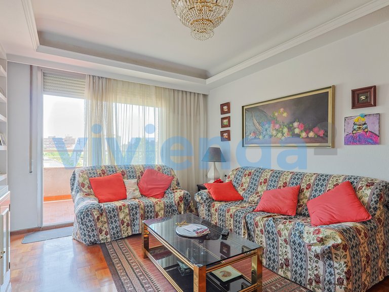 Apartment for Sale in Prosperidad, Madrid 1