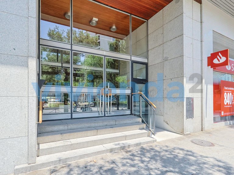 Apartment for Sale in Ciudad Universitaria, Madrid 38