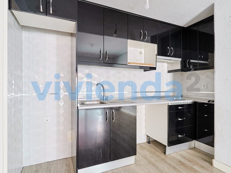 Apartment for Sale in Guindalera, Madrid 2