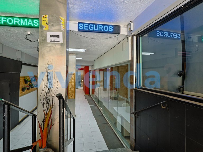 Commercial for Sale in Imperial, Madrid 21