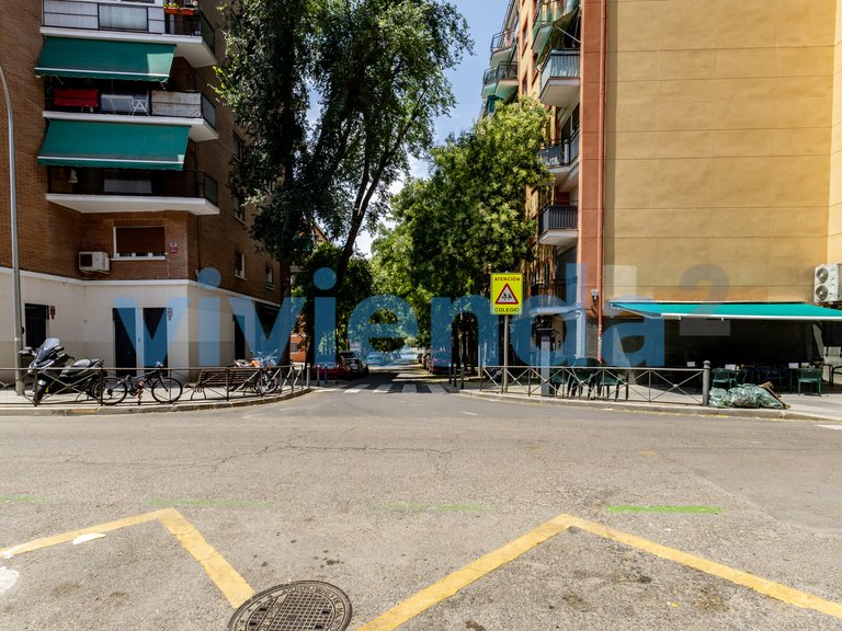 Commercial for Sale in Imperial, Madrid 24