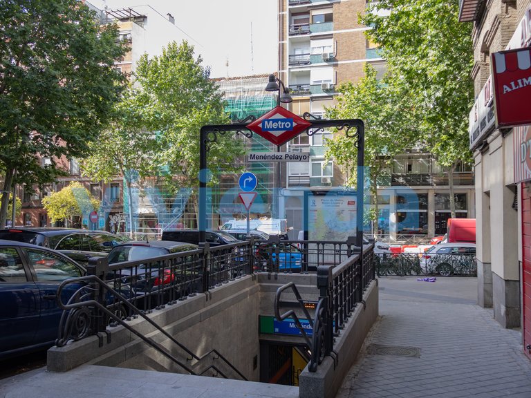 Apartment for Sale in Pacífico, Madrid 5