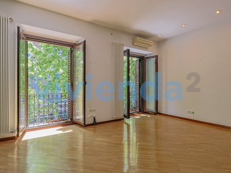 Apartment for Sale in Pacífico, Madrid 15