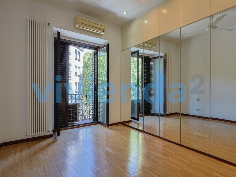 Apartment for Sale in Pacífico, Madrid 22