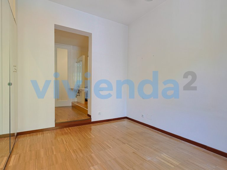 Apartment for Sale in Pacífico, Madrid 23