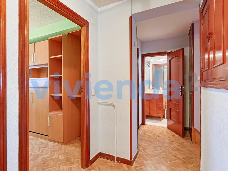 Apartment for Sale in Quintana, Madrid 8
