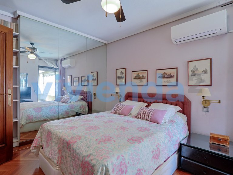 Apartment for Sale in Castilla, Madrid 9