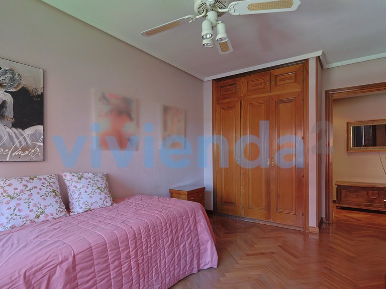 Apartment for Sale in Castilla, Madrid 19