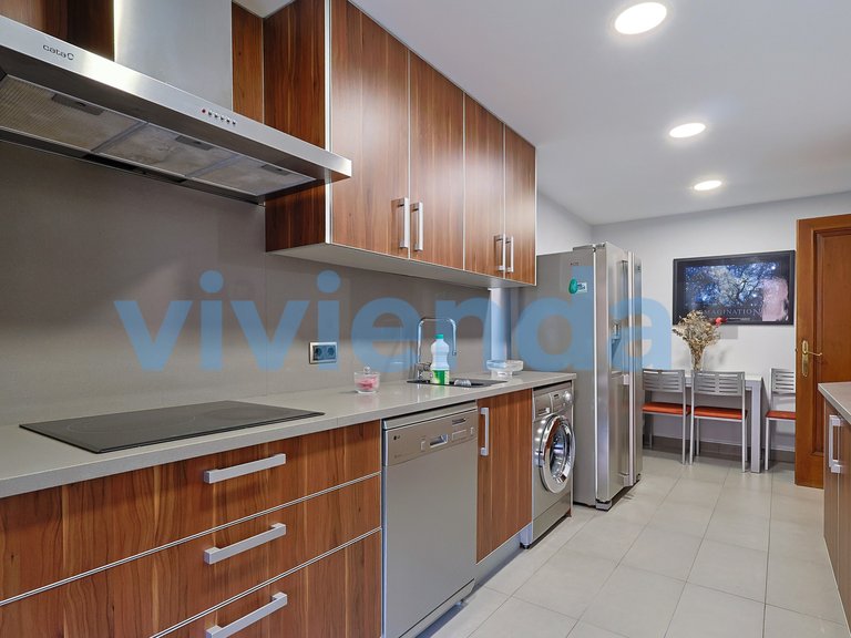 Apartment for Sale in Castilla, Madrid 28
