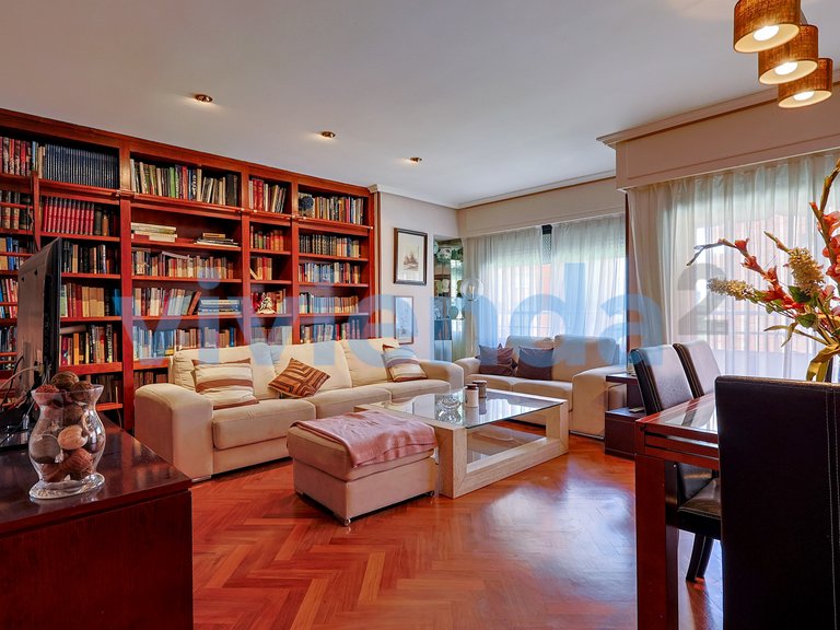 Apartment for Sale in Castilla, Madrid 1