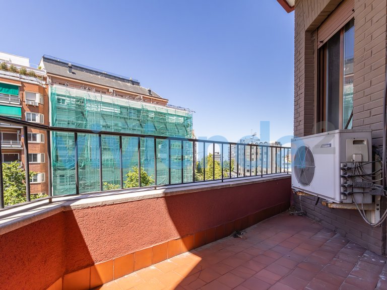 Apartment for Sale in Guindalera, Madrid 4