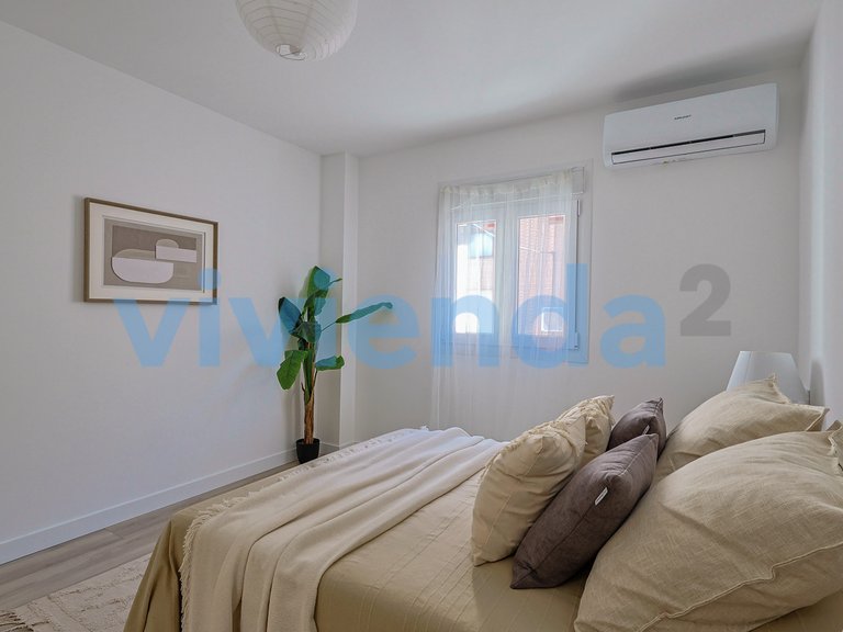 Apartment for Sale in Valverde, Madrid 7