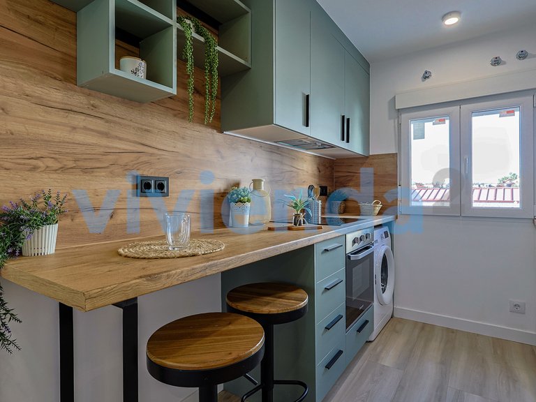 Apartment for Sale in Valverde, Madrid 5