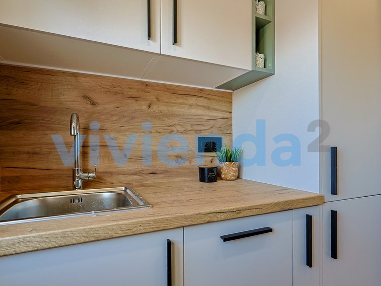 Apartment for Sale in Valverde, Madrid 26