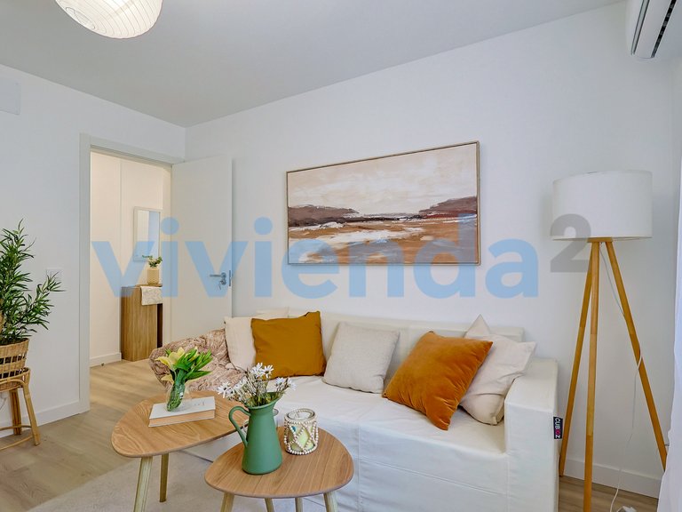 Apartment for Sale in Valverde, Madrid 1