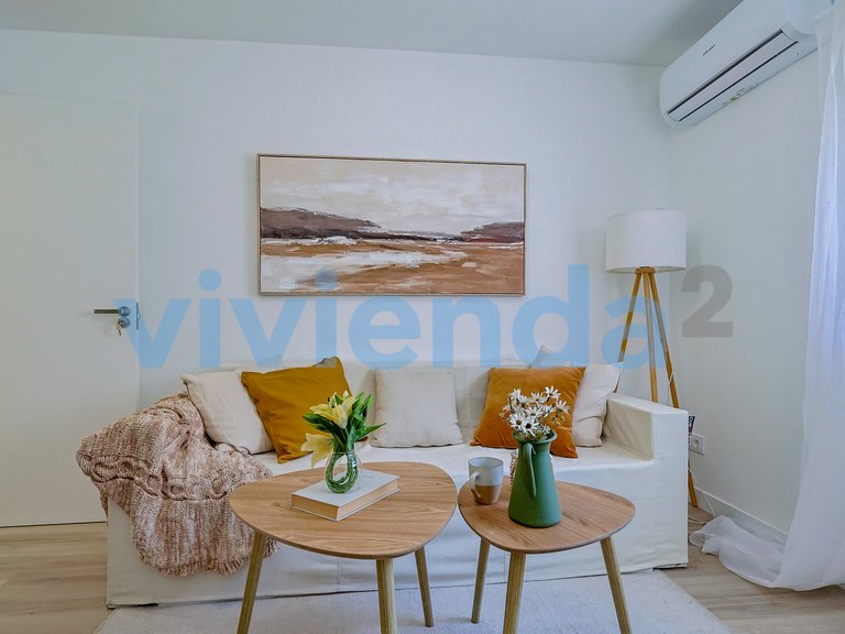 Apartment for Sale in Valverde, Madrid 32