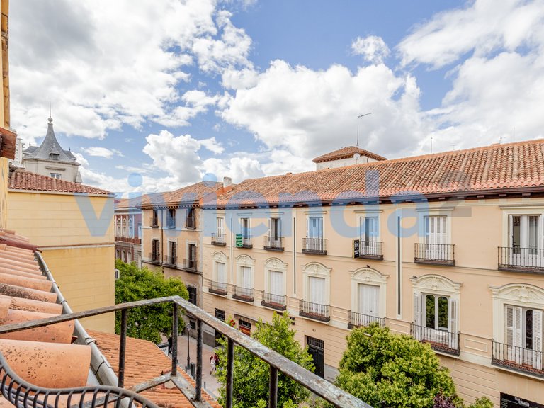Apartment for Sale in Universidad, Madrid 6