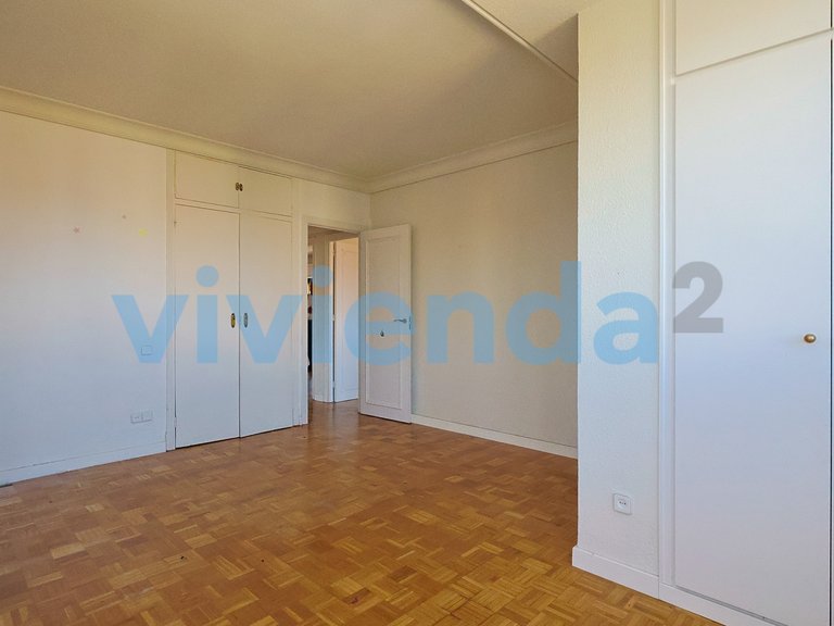 Apartment for Sale in Concepción, Madrid 15