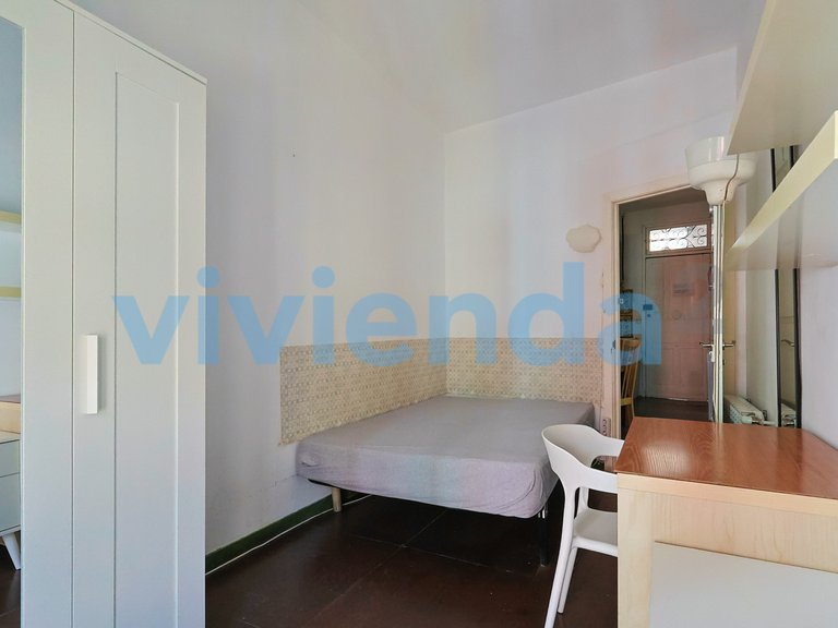 Apartment for Sale in Universidad, Madrid 12