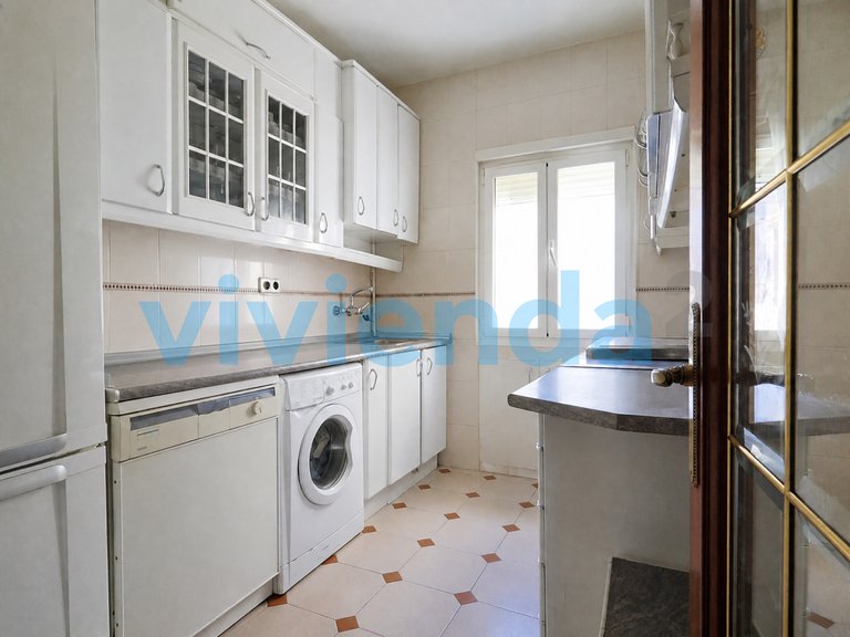 Apartment for Sale in Concepción, Madrid 2