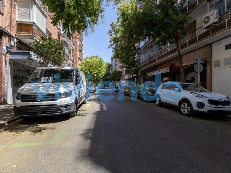 Commercial for Sale in Ciudad Universitaria, Madrid 4