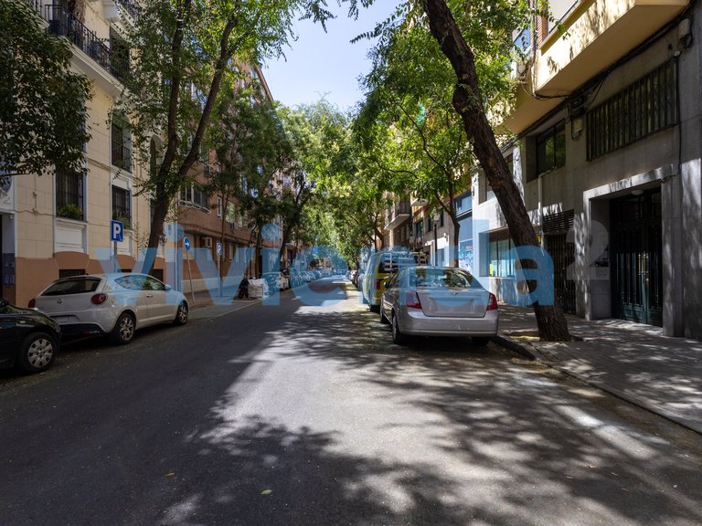 Commercial for Sale in Ciudad Universitaria, Madrid 6