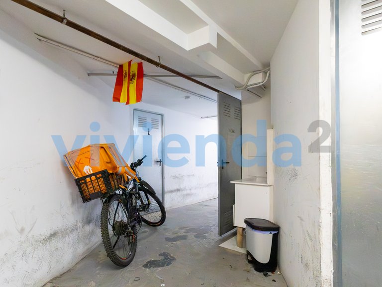 Commercial for Sale in Ciudad Universitaria, Madrid 14