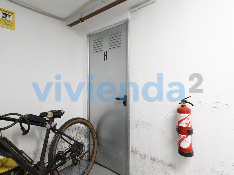Commercial for Sale in Ciudad Universitaria, Madrid 19