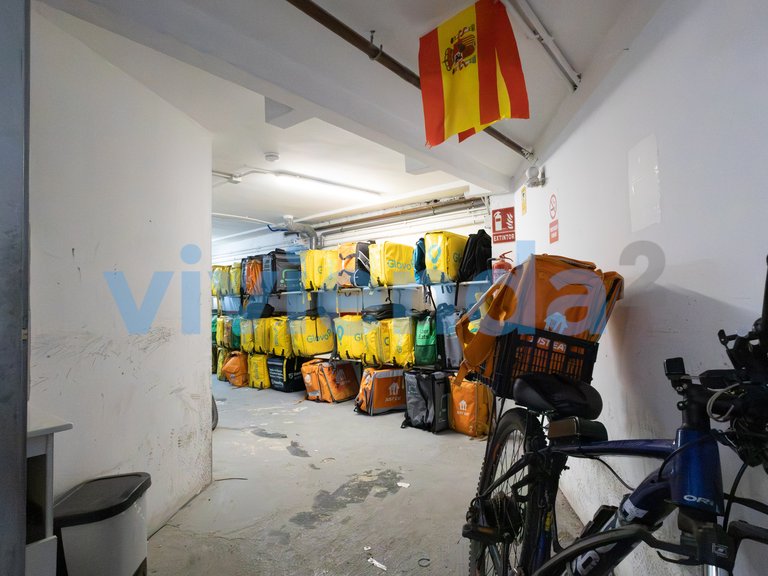 Commercial for Sale in Ciudad Universitaria, Madrid 22