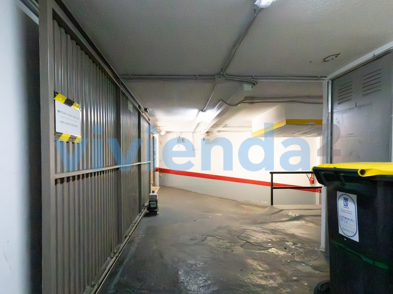 Commercial for Sale in Ciudad Universitaria, Madrid 27