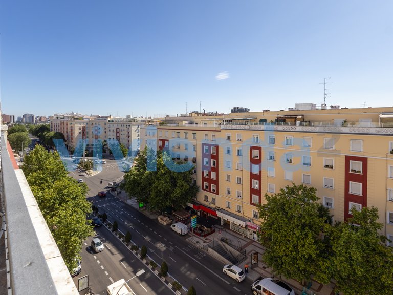 Apartment for Sale in Hispanoamerica, Madrid 16
