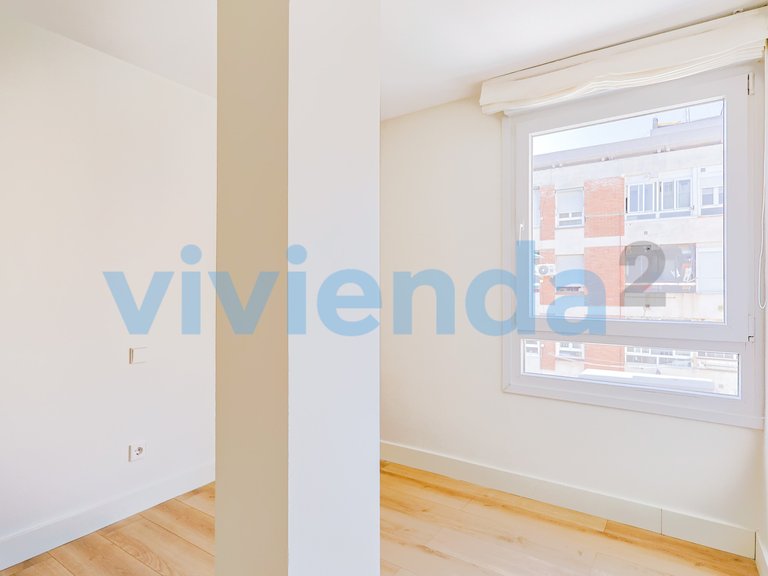 Apartment for Sale in Hispanoamerica, Madrid 6