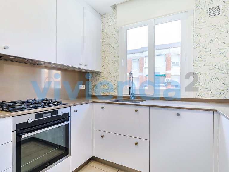 Apartment for Sale in Hispanoamerica, Madrid 12