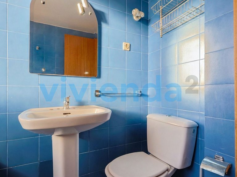 Apartment for Sale in Apóstol Santiago, Madrid 12