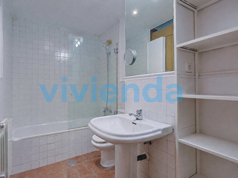 Apartment for Sale in Universidad, Madrid 21