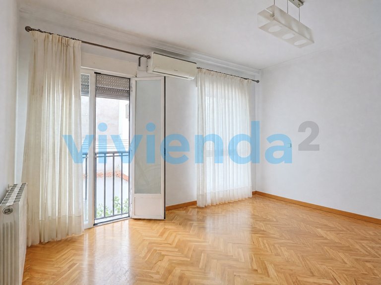 Apartment for Sale in Universidad, Madrid 25