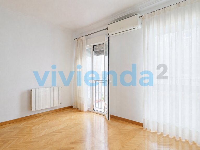 Apartment for Sale in Universidad, Madrid 1