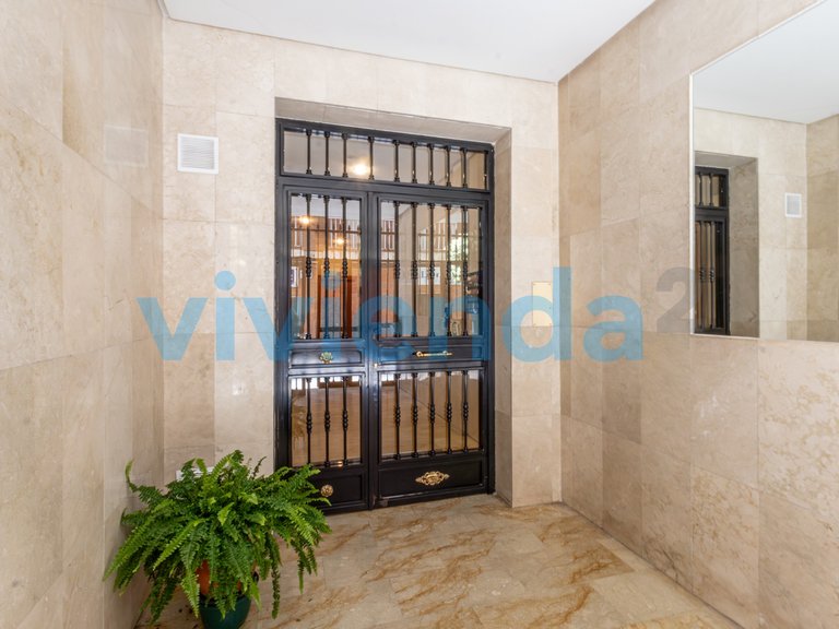 Apartment for Sale in Universidad, Madrid 28