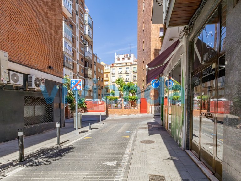 Apartment for Sale in Universidad, Madrid 3