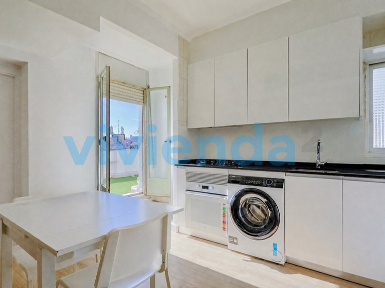 Apartment for Sale in Vallehermoso, Madrid 29