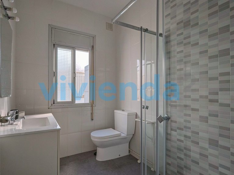 Apartment for Sale in Vallehermoso, Madrid 33
