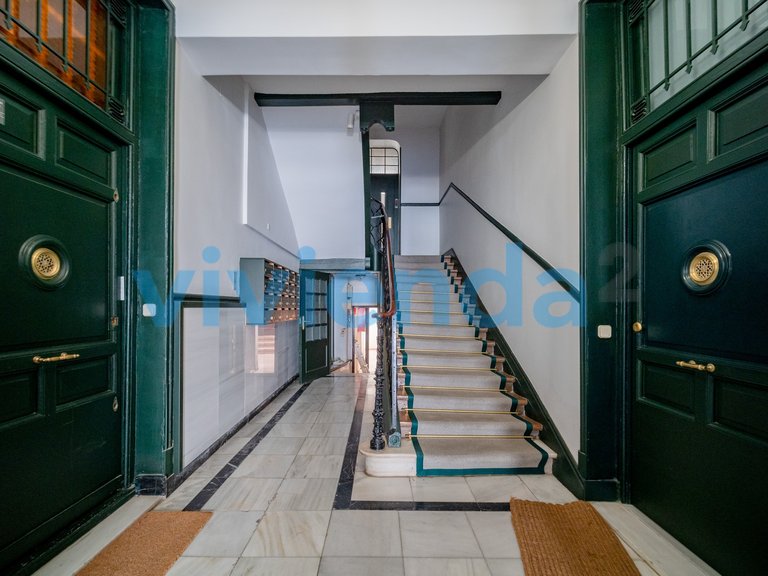 Commercial for Sale in Palacio, Madrid 22