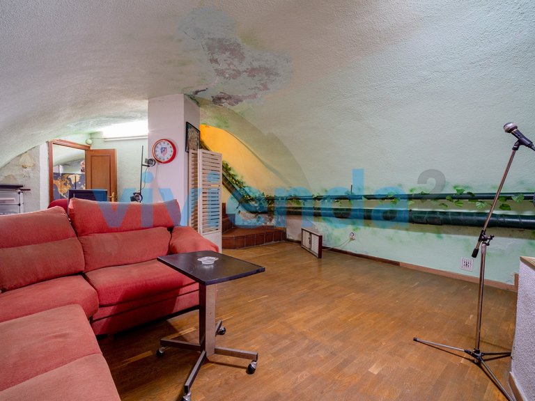 Commercial for Sale in Palacio, Madrid 9