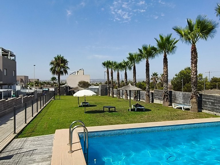 Villa for Sale in Costa Blanca Torrevieja, Alicante 20