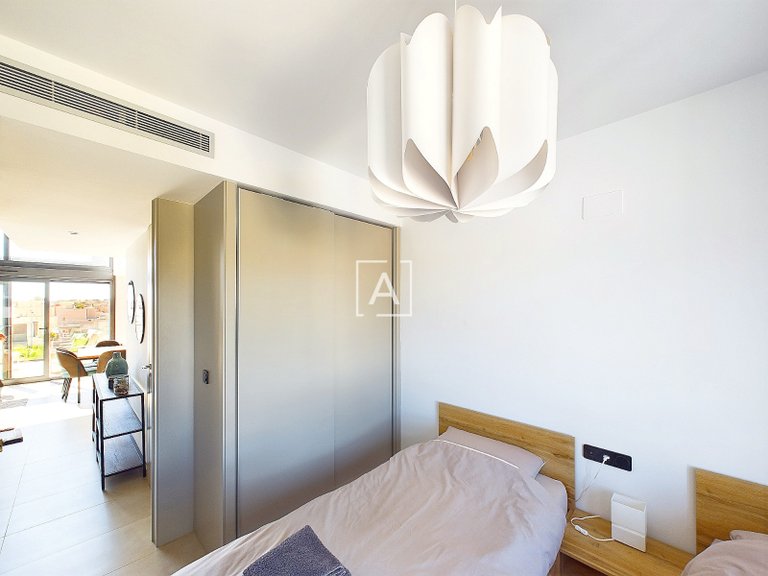 Apartment for Sale in Villamartin, Alicante 30