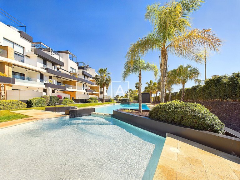 Apartment for Sale in Villamartin, Alicante 12