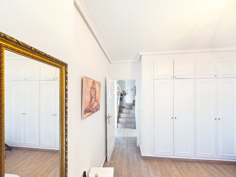 Villa for Sale in Pinar De Campoverde, Alicante 24