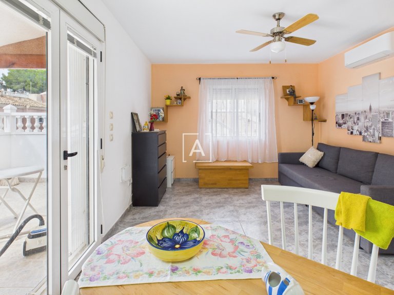 Villa for Sale in Pinar De Campoverde, Alicante 26