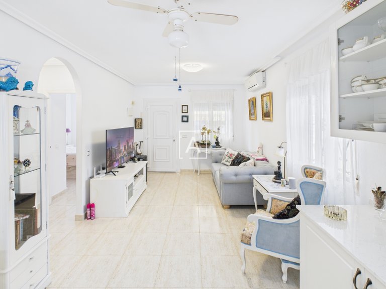 Villa for Sale in Pinar De Campoverde, Alicante 6